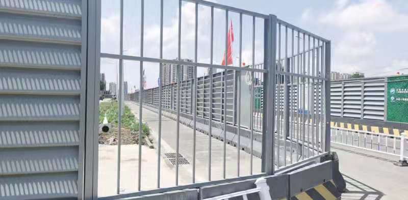 百叶钢构围挡
